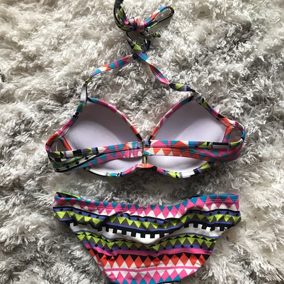 Colourful Bikini Top - Picture 3 of 4